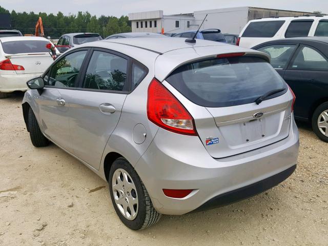 3FADP4EJ2CM127989 - 2012 FORD FIESTA SE SILVER photo 3