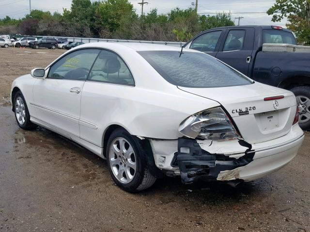 WDBTJ65J43F024879 - 2003 MERCEDES-BENZ CLK 320C WHITE photo 3