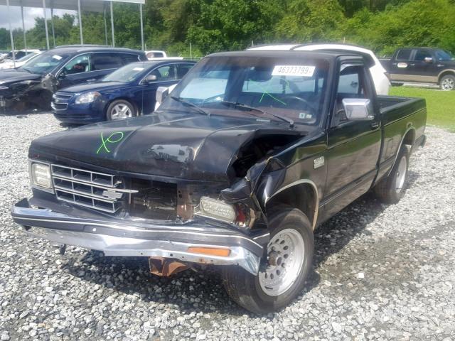 1GCCS14Z7J2247379 - 1988 CHEVROLET S TRUCK S1 BLACK photo 2