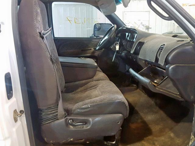 3B7KF23611G235426 - 2001 DODGE RAM 2500 WHITE photo 5