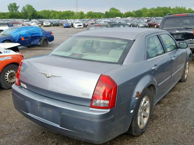 2C3KA53G56H245977 - 2006 CHRYSLER 300 TOURIN BLUE photo 4