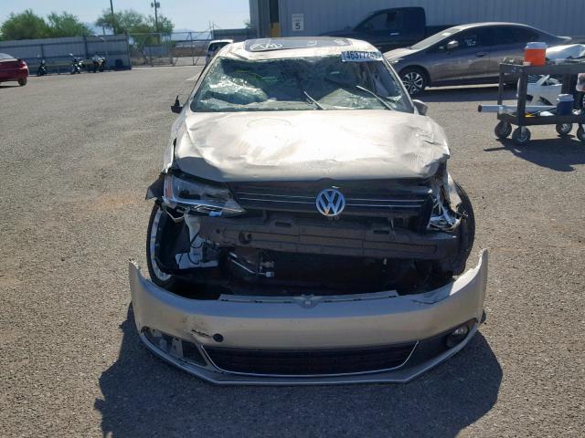 3VWLL7AJ9DM239342 - 2013 VOLKSWAGEN JETTA TDI GOLD photo 9