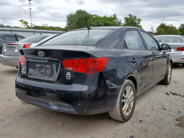 KNAFU4A22C5477491 - 2012 KIA FORTE EX BLACK photo 4