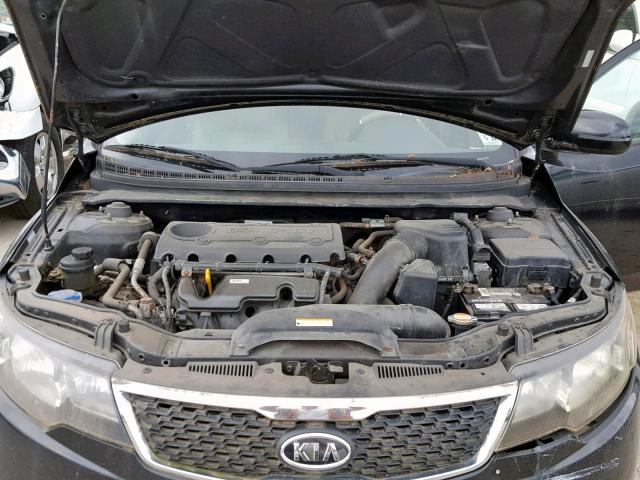 KNAFU4A22C5477491 - 2012 KIA FORTE EX BLACK photo 7