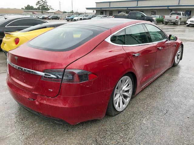 5YJSA1E17HF213151 - 2017 TESLA MODEL S Կարմիր լուսանկար 4