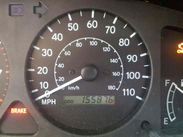 1Y1SK548X2Z415384 - 2002 CHEVROLET GEO PRIZM ნაცრისფერი ფოტო 8