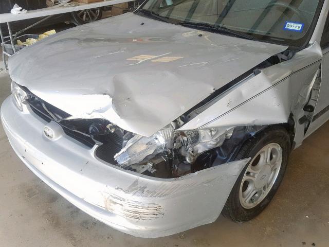 1Y1SK548X2Z415384 - 2002 CHEVROLET GEO PRIZM ნაცრისფერი ფოტო 9