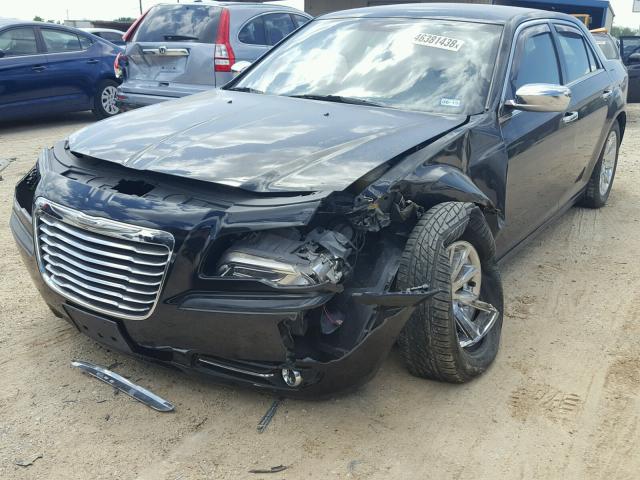 2C3CCACG4CH166660 - 2012 CHRYSLER 300 LIMITE BLACK photo 2