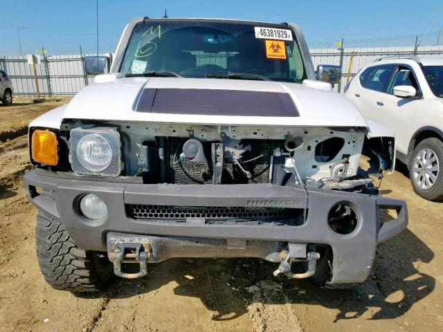 5GTDN13E778146609 - 2007 HUMMER H3 WHITE photo 9