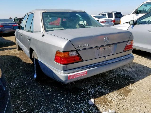 WDBEA34EXNB805170 - 1992 MERCEDES-BENZ 400 E GRAY photo 3