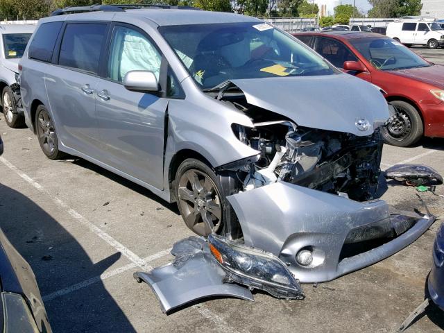 5TDXK3DC4GS721590 - 2016 TOYOTA SIENNA SE SILVER photo 1