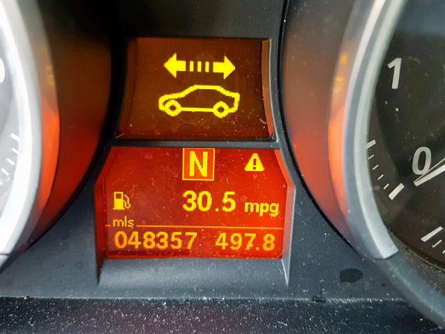 WBALM5C5XBE378898 - 2011 BMW Z4 SDRIVE3 WHITE photo 8