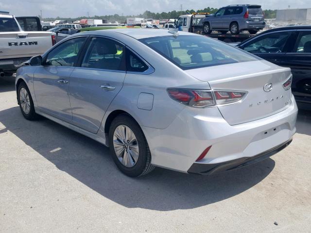 KMHE24L34KA091649 - 2019 HYUNDAI SONATA HYB SILVER photo 3