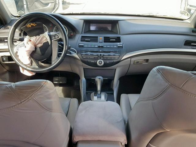 JHMCP26858C075626 - 2008 HONDA ACCORD EXL SILVER photo 9