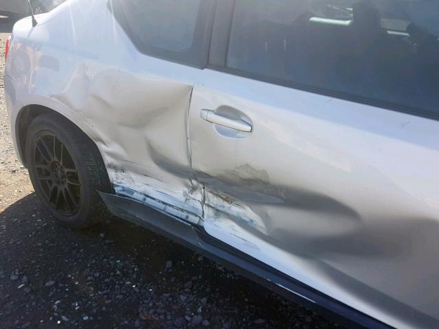 JTKJF5C77B3018787 - 2011 TOYOTA SCION TC ვერცხლისფერი ფოტო 9