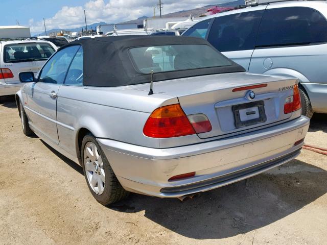 WBABR3346YEA82376 - 2000 BMW 323 CI SILVER photo 3