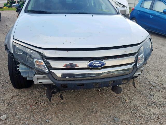 3FAHP0KC2BR289638 - 2011 FORD FUSION SPO SILVER photo 9