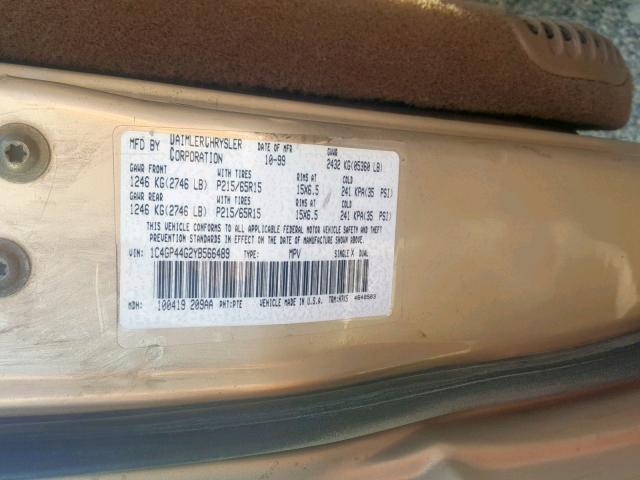 1C4GP44G2YB566489 - 2000 CHRYSLER TOWN & COU BEIGE photo 10