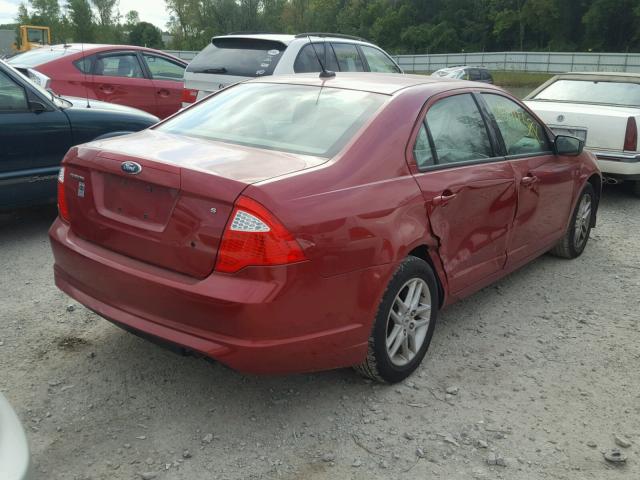 3FAHP0GA2AR167917 - 2010 FORD FUSION S RED photo 4