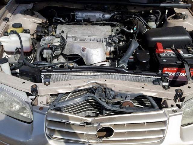 JT2BG22K1W0123595 - 1998 TOYOTA CAMRY CE TAN photo 7