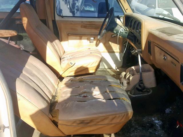 1B4GW12T5FS696231 - 1985 DODGE RAMCHARGER TAN photo 5