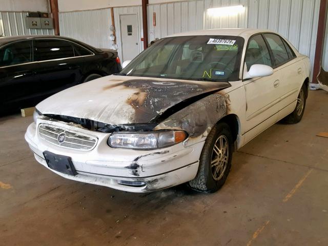 2G4WB52K031222378 - 2003 BUICK REGAL LS WHITE photo 2