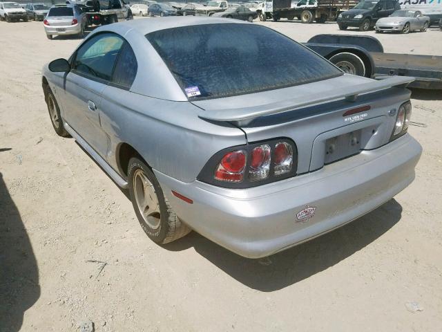 1FAFP4045WF197095 - 1998 FORD MUSTANG SILVER photo 3