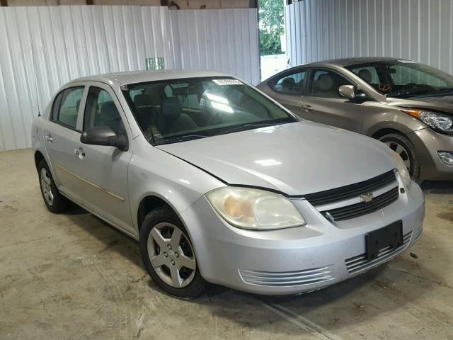 1G1AK52F657562618 - 2005 CHEVROLET COBALT SILVER photo 1