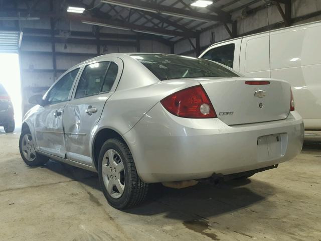 1G1AK52F657562618 - 2005 CHEVROLET COBALT SILVER photo 3