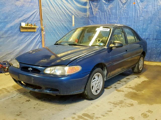 1FAFP13P5WW316509 - 1998 FORD ESCORT SE BLUE photo 2