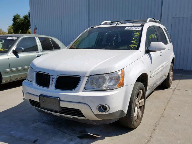 2CKDL73F566024160 - 2006 PONTIAC TORRENT WHITE photo 2