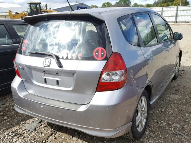 JHMGD37638S002838 - 2008 HONDA FIT SPORT GRAY photo 4