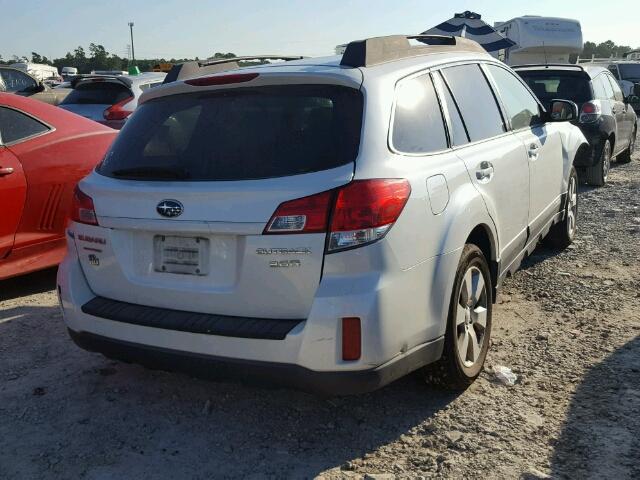 4S4BREKC2A2328914 - 2010 SUBARU OUTBACK 3. WHITE photo 4