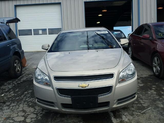 1G1ZD5E79BF268178 - 2011 CHEVROLET MALIBU 2LT GOLD photo 9