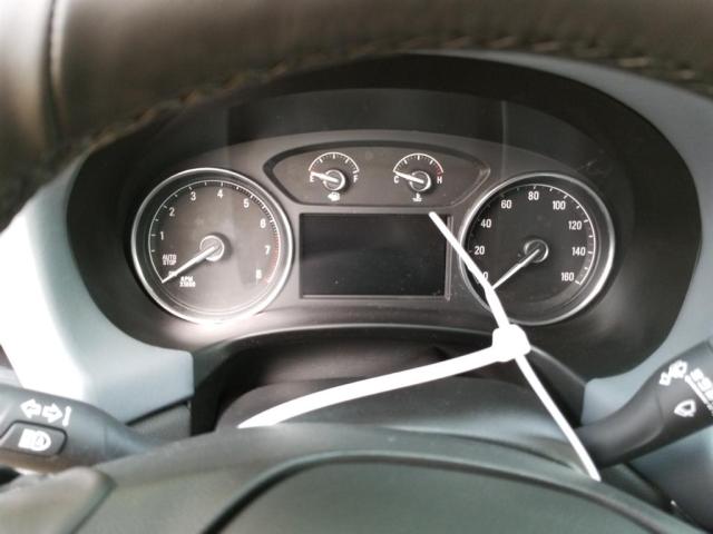 5GAEVBKW8JJ209584 - 2018 BUICK ENCLAVE PR GRAY photo 5