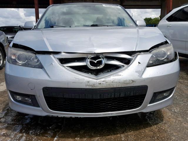 JM1BK323981786141 - 2008 MAZDA 3 S SILVER photo 9