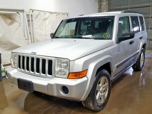 1J8HG48K86C134475 - 2006 JEEP COMMANDER 银色 照片 2