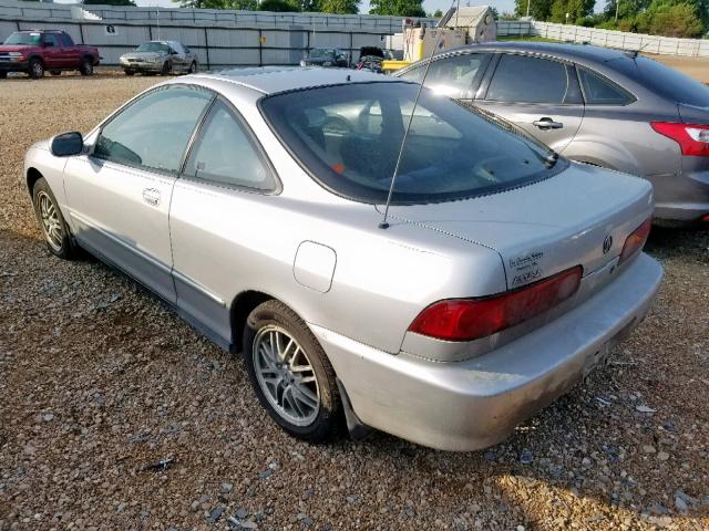 JH4DC4455YS001102 - 2000 ACURA INTEGRA LS SILVER photo 9