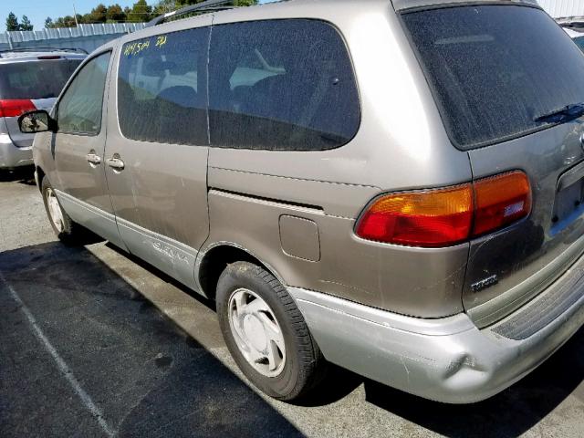 4T3ZF13CXYU230511 - 2000 TOYOTA SIENNA LE GOLD photo 3