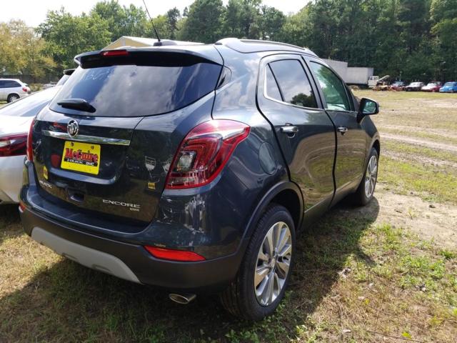 KL4CJESB8JB698685 - 2018 BUICK ENCORE PRE GRAY photo 4