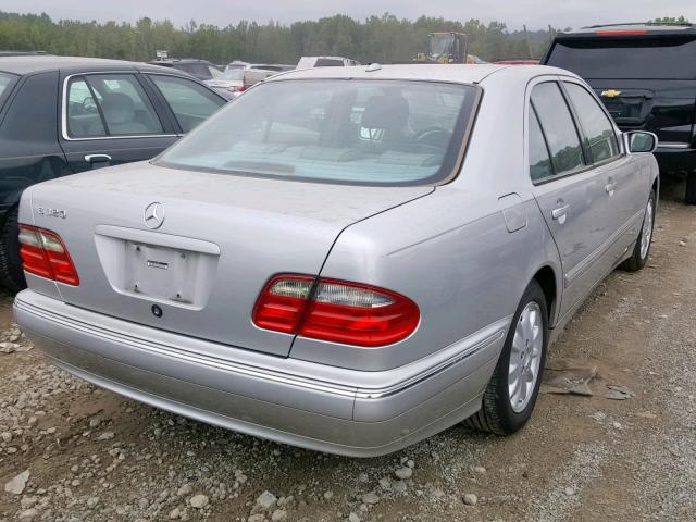 WDBJF65J3YB039980 - 2000 MERCEDES-BENZ E 320 SILVER photo 4