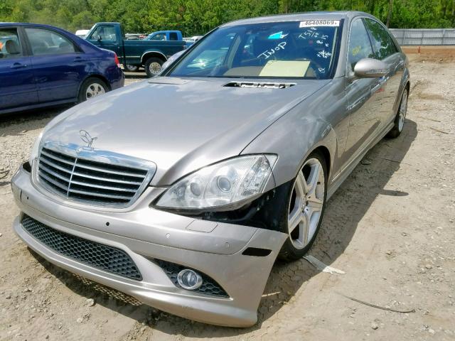 WDDNG71X78A211424 - 2008 MERCEDES-BENZ S 550 GRAY photo 2