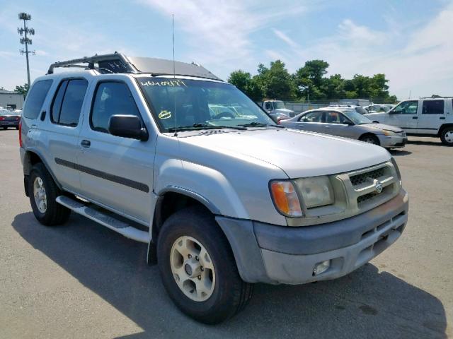 5N1ED28Y1YC573933 - 2000 NISSAN XTERRA XE SILVER photo 1