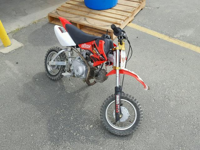 JH2AE03024K438750 - 2004 HONDA CRF50 F RED photo 1