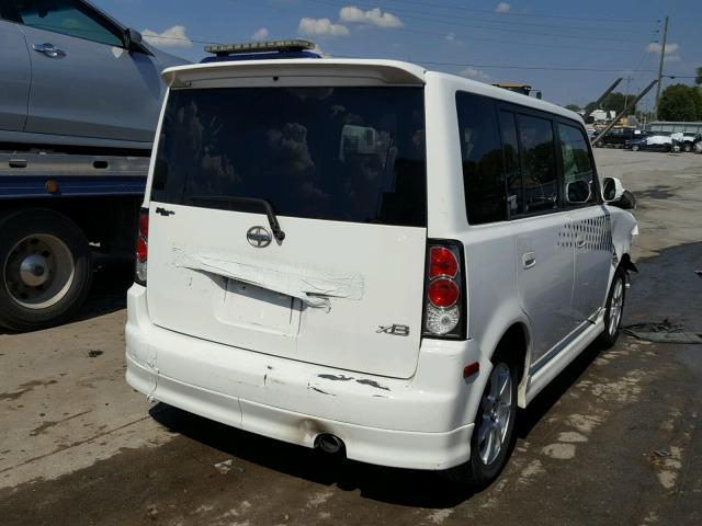 JTLKT324050190394 - 2005 TOYOTA SCION XB Ақ фото 4