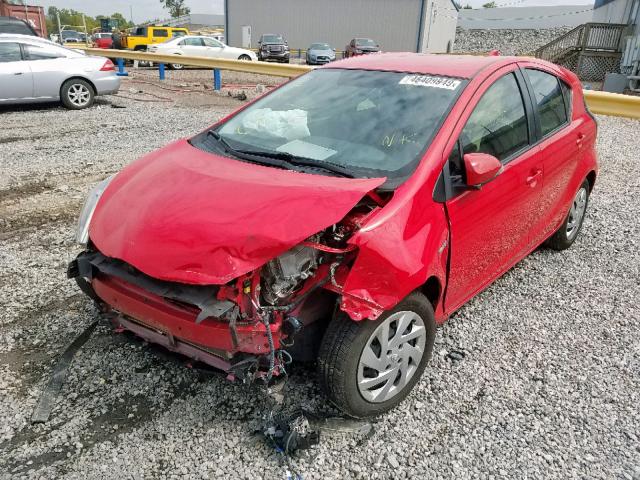 JTDKDTB39F1095876 - 2015 TOYOTA PRIUS C RED photo 2