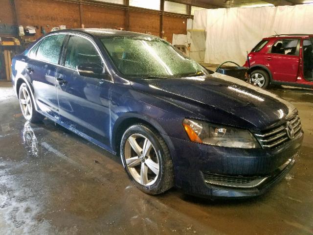 1VWBP7A30EC006194 - 2014 VOLKSWAGEN PASSAT SE BLUE photo 1