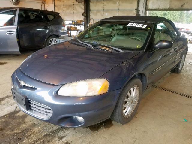 1C3EL55U31N731861 - 2001 CHRYSLER SEBRING LX BLUE photo 2