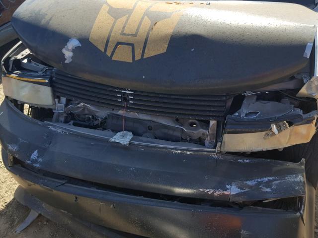 JTLKT334X40132127 - 2004 TOYOTA SCION XB 银色 照片 7