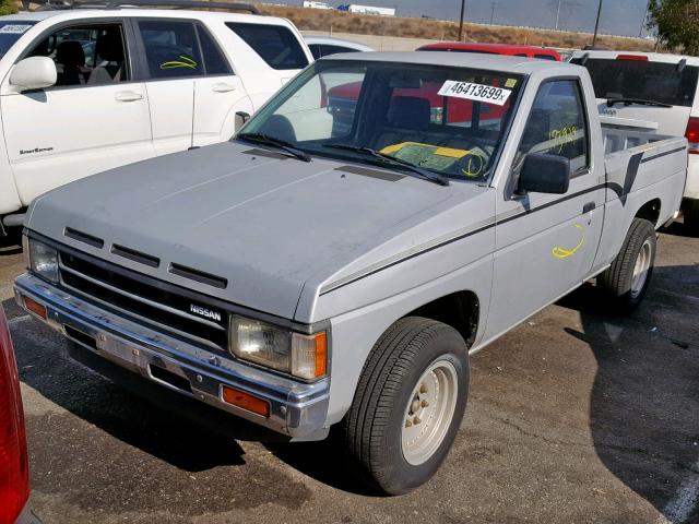 1N6ND11S6JC349676 - 1988 NISSAN D21 SHORT SILVER photo 2